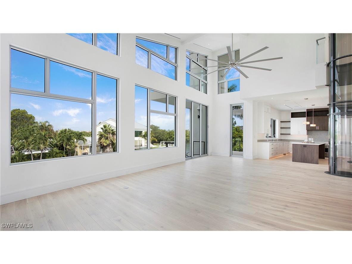 1798 Holiday Lane Naples FL 34104 225004047 image8