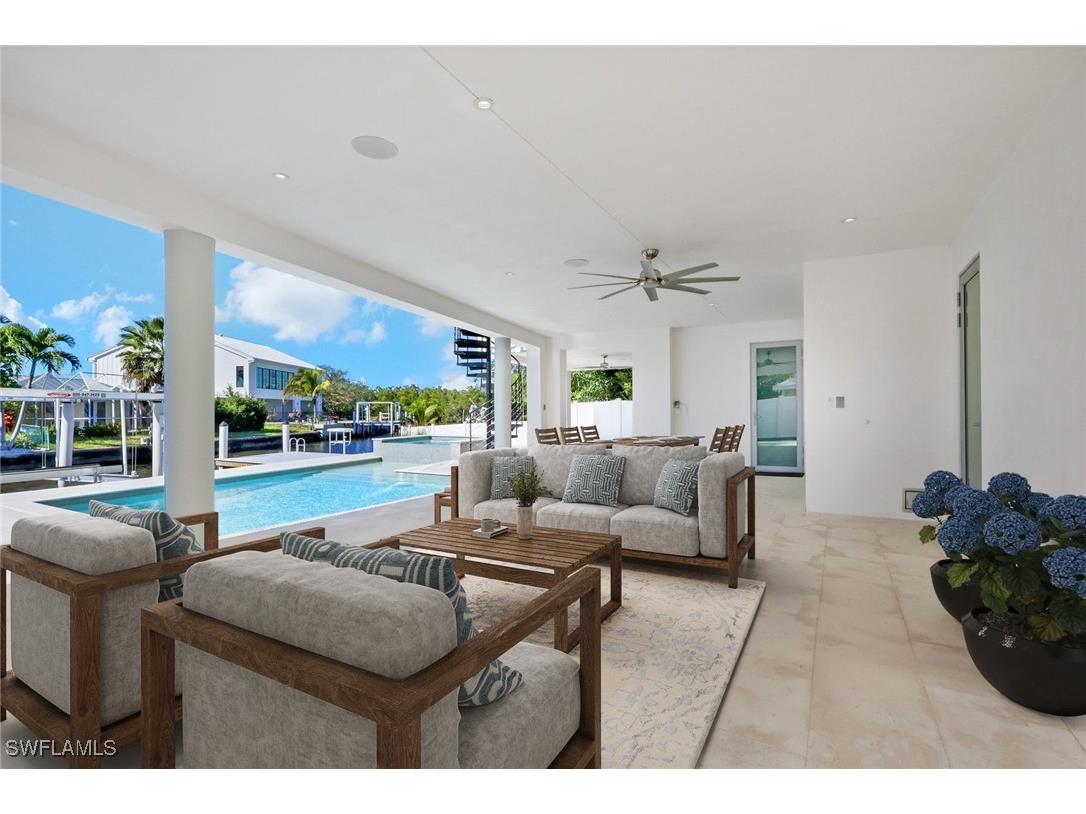 1798 Holiday Lane Naples FL 34104 226002946 image22