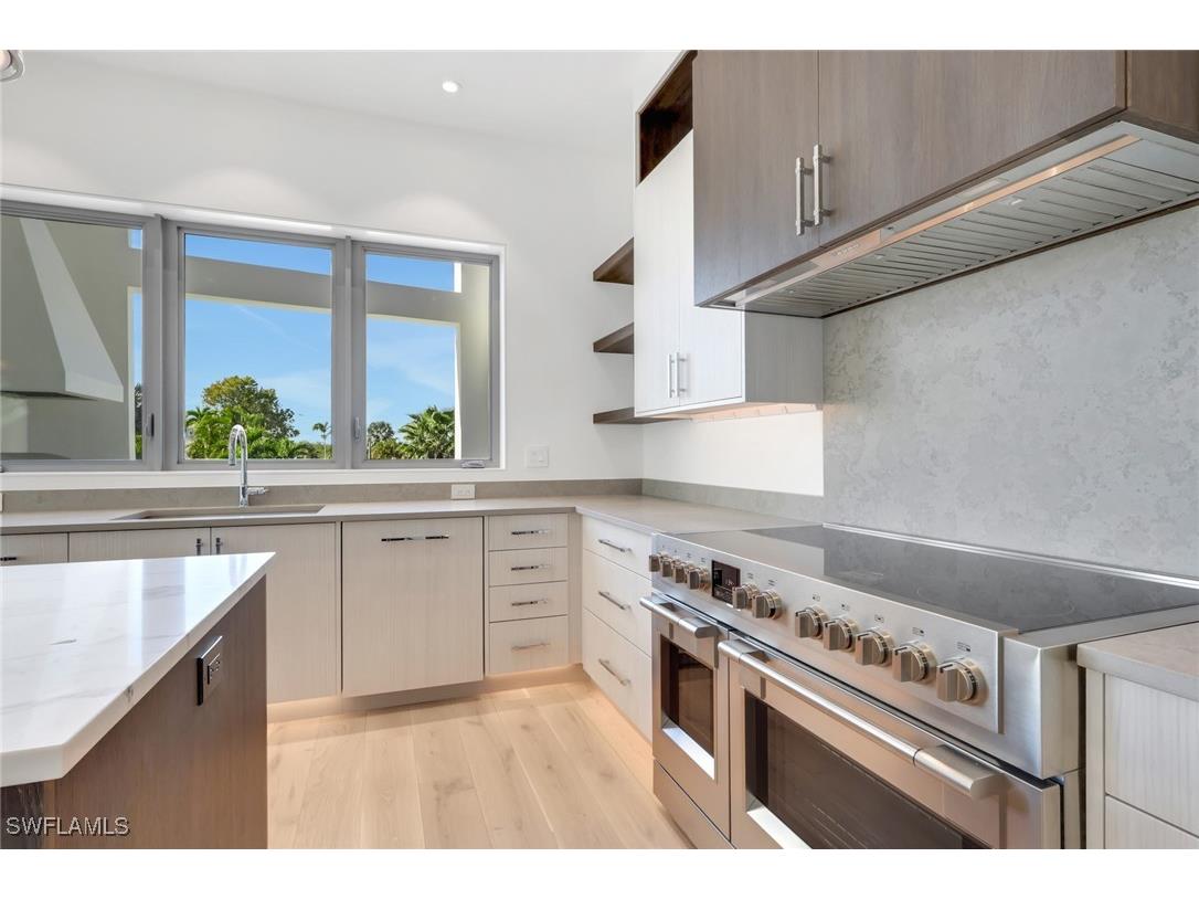 1798 Holiday Lane Naples FL 34104 226002946 image6