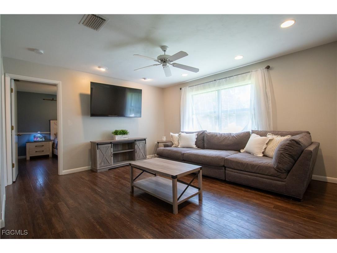 17990 Leetana Road North Fort Myers FL 33917 2025007979 image15