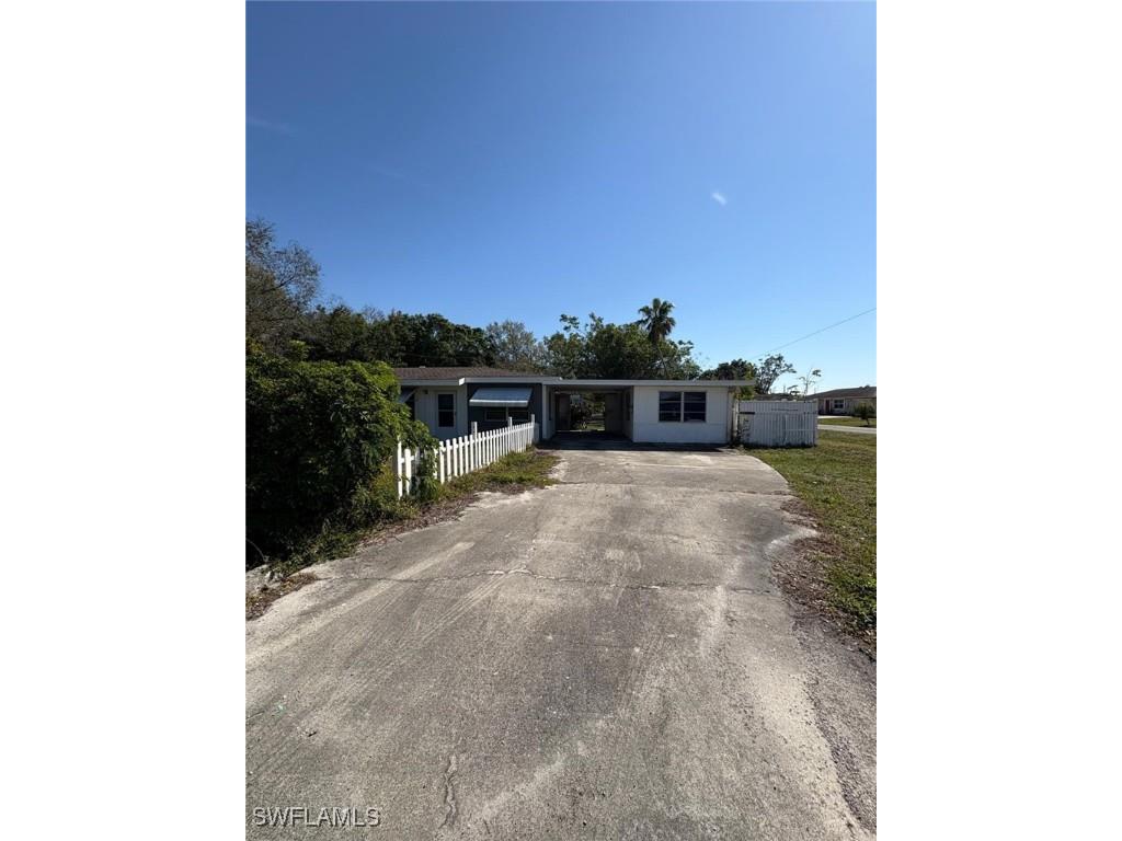 18 Alabama Road N Lehigh Acres FL 33936 225026414 image1