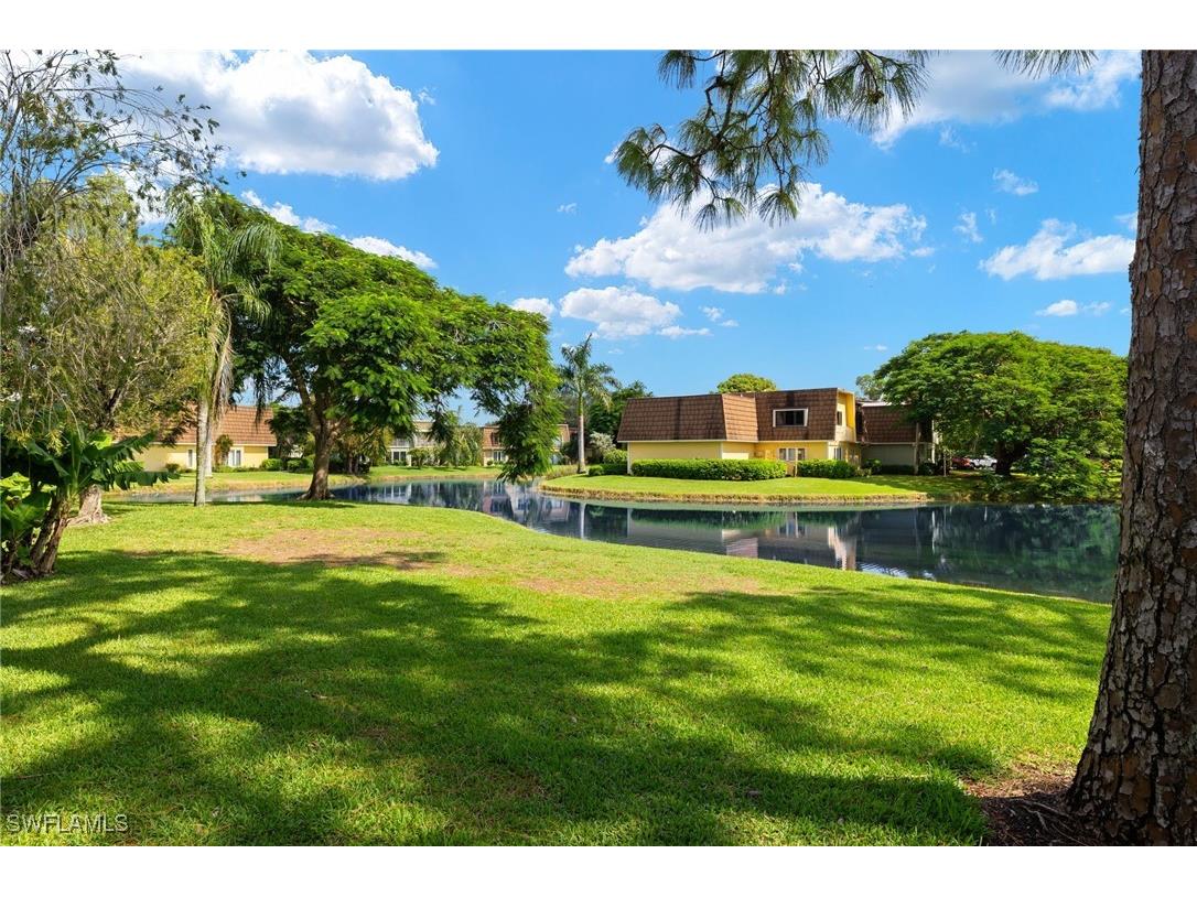 18 Bob O Link Court #18B Naples FL 34105 224104755 image17