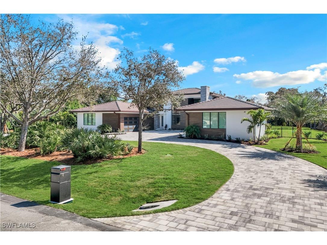 18 Caribbean Road Naples FL 34108 223025774 image1