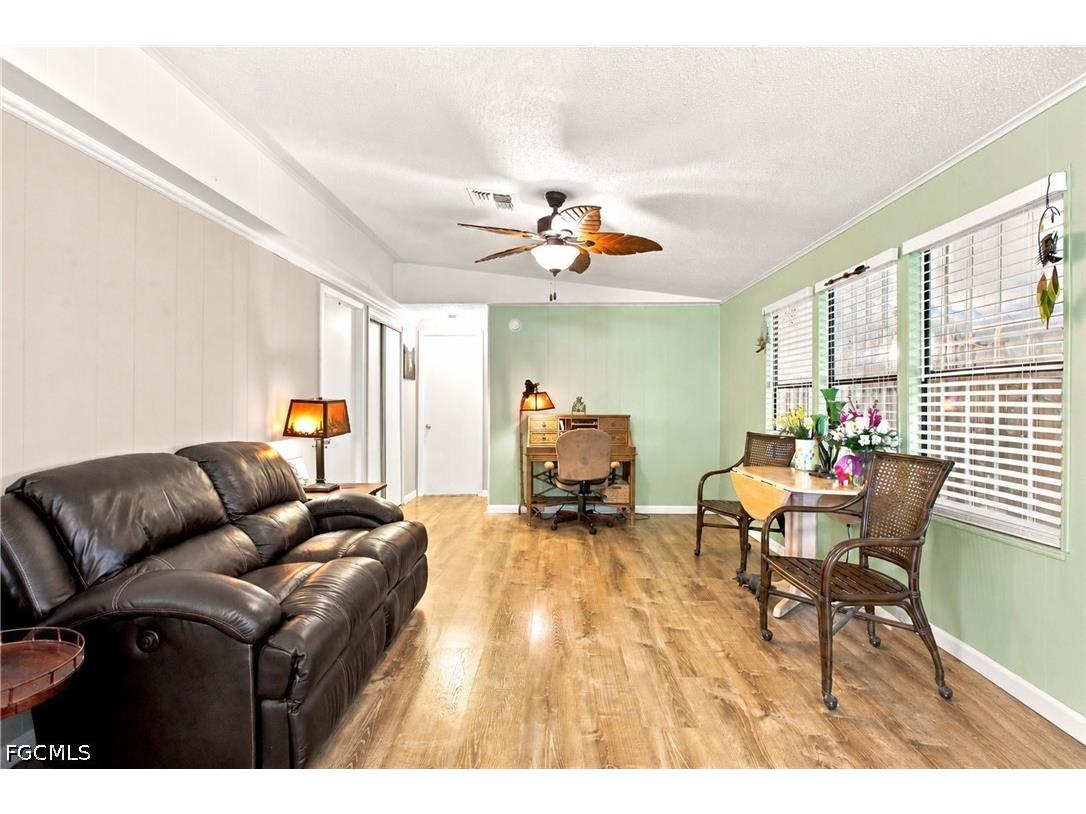 18 Grosbeak Lane #18 Naples FL 34114 2026030474 image14