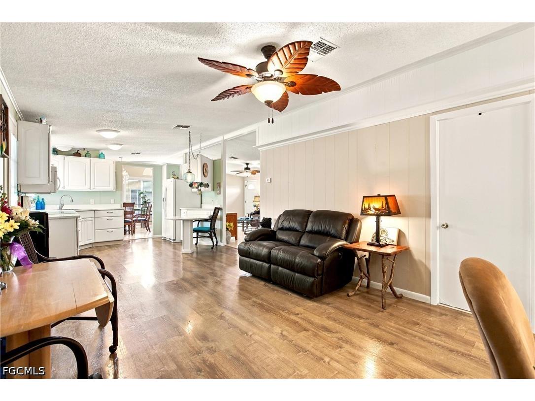 18 Grosbeak Lane #18 Naples FL 34114 2026030474 image16