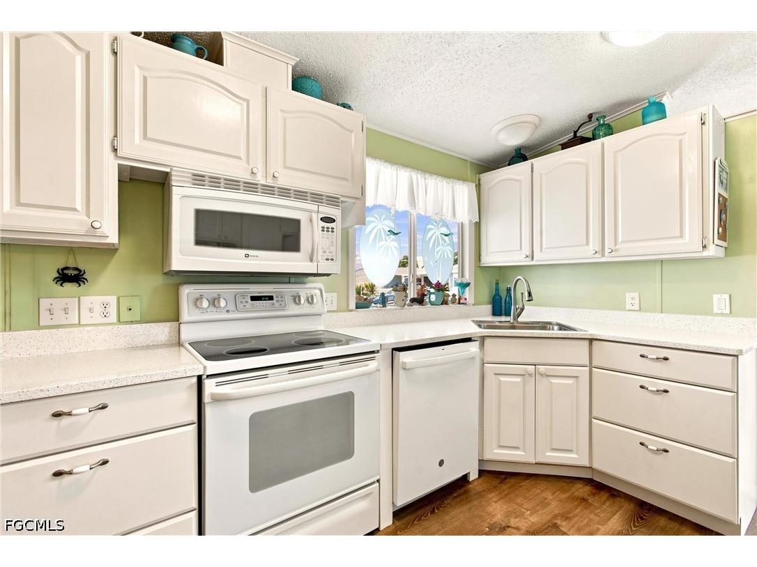 18 Grosbeak Lane #18 Naples FL 34114 2026030474 image22