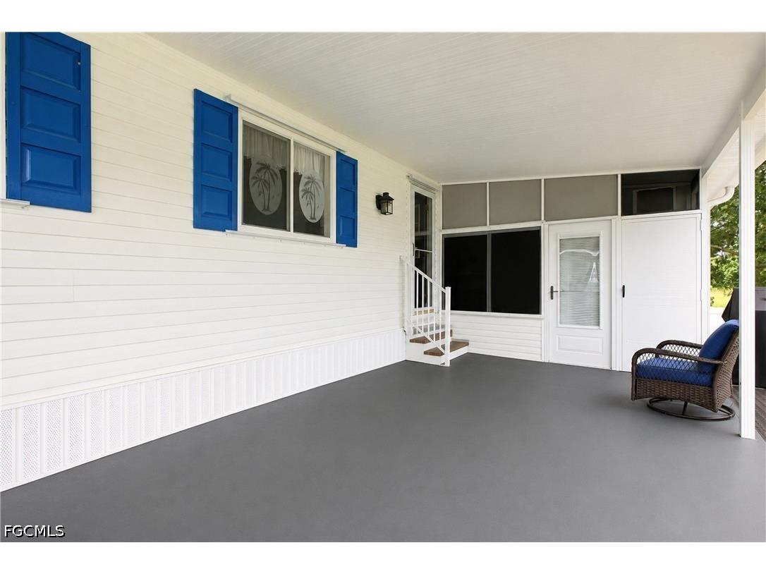 18 Grosbeak Lane #18 Naples FL 34114 2026030474 image32