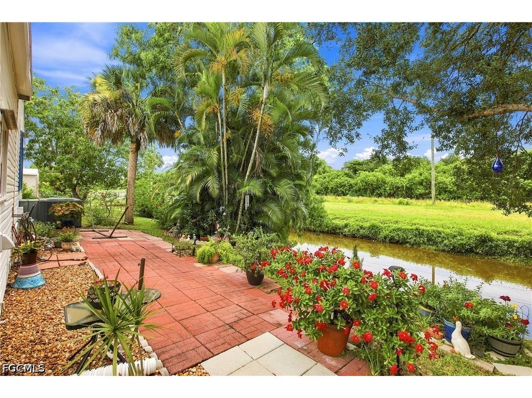 18 Grosbeak Lane #18 Naples FL 34114 2026030474 image39