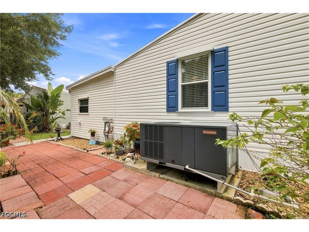 18 Grosbeak Lane #18 Naples FL 34114 2026030474 image40