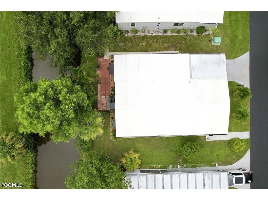 18 Grosbeak Lane #18 Naples FL 34114 2026030474 image43