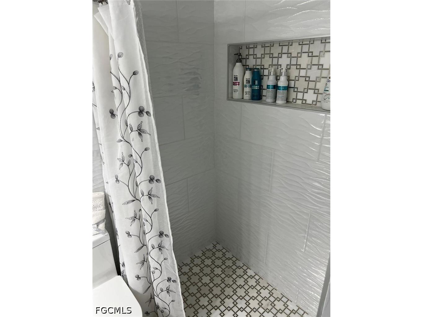 18 Hamlin Court Lehigh Acres FL 33936 2026016366 image22