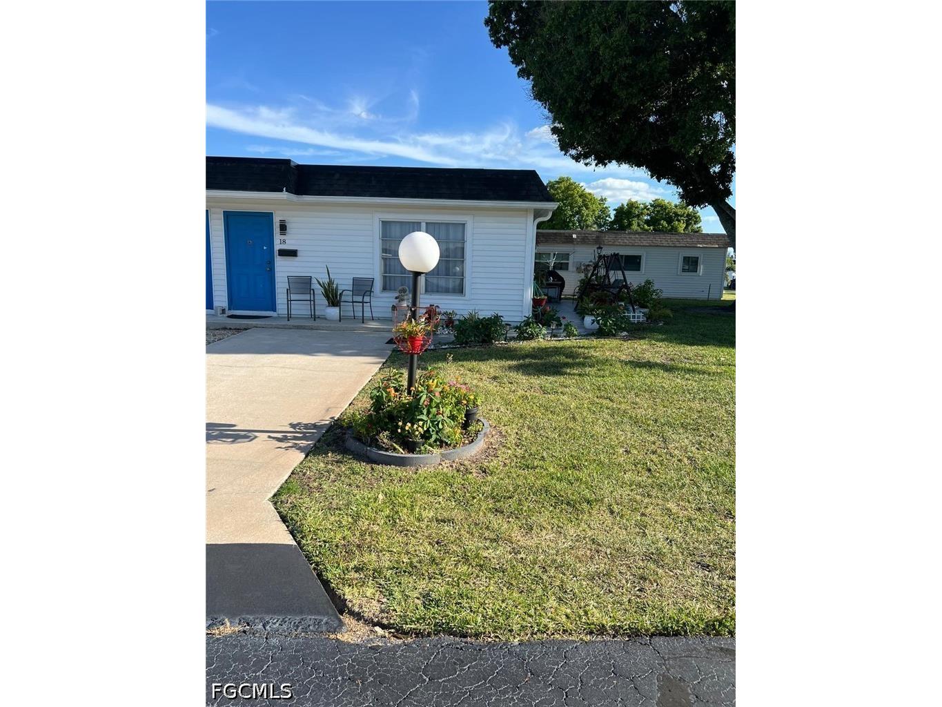 18 Hamlin Court Lehigh Acres FL 33936 2026016366 image4