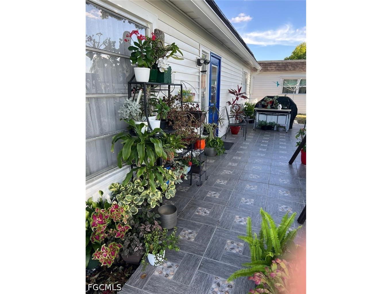 18 Hamlin Court Lehigh Acres FL 33936 2026016366 image6