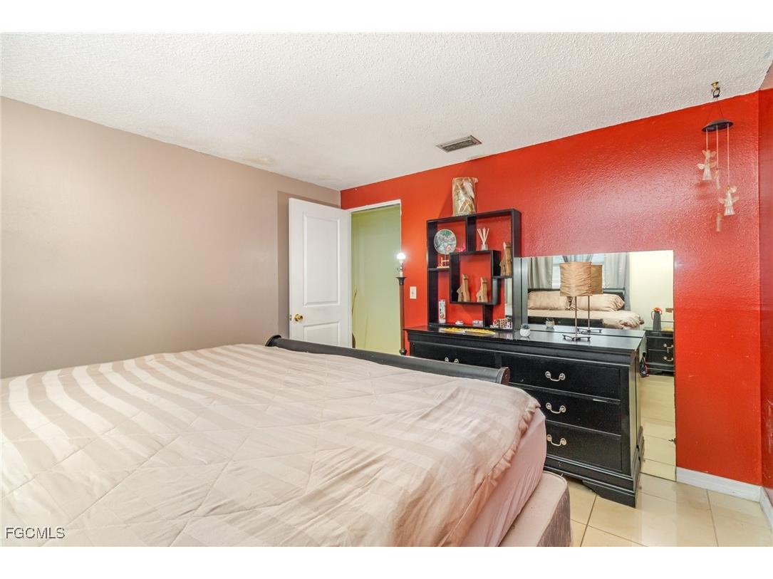 18 Illinois Road Lehigh Acres FL 33936 2025018368 image25