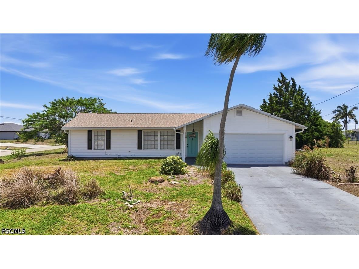 18 NW 26th Terrace Cape Coral FL 33993 2026019064 image1