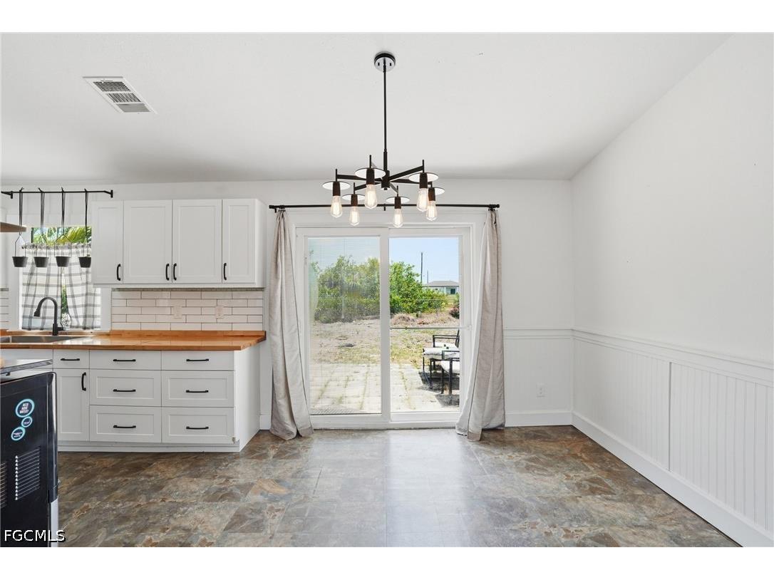 18 NW 26th Terrace Cape Coral FL 33993 2026019064 image9