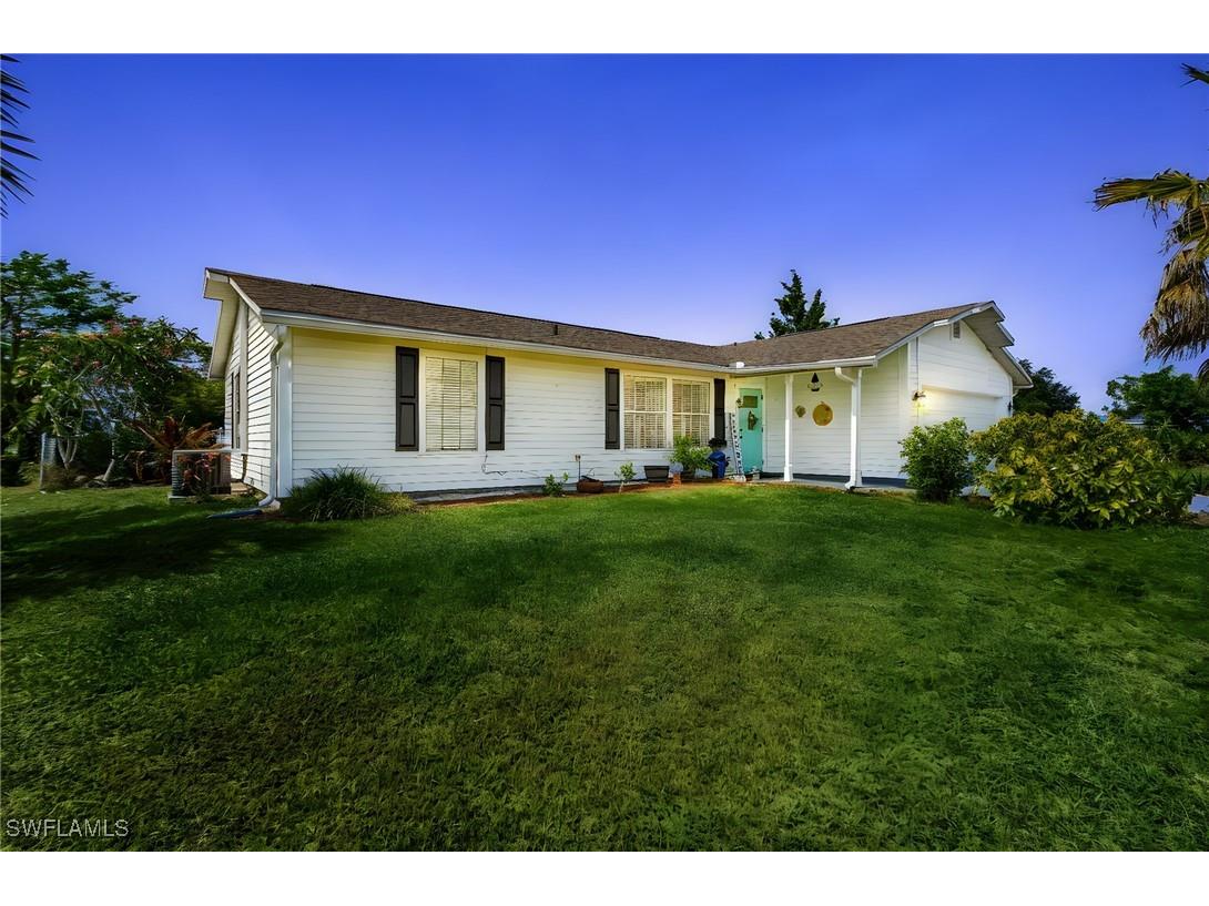 18 NW 26th Terrace Cape Coral FL 33993 224043073 image1