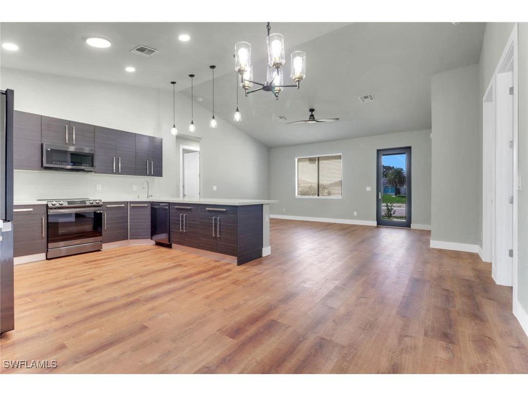 18 Tropicana Parkway W Cape Coral FL 33993 225054636 image4