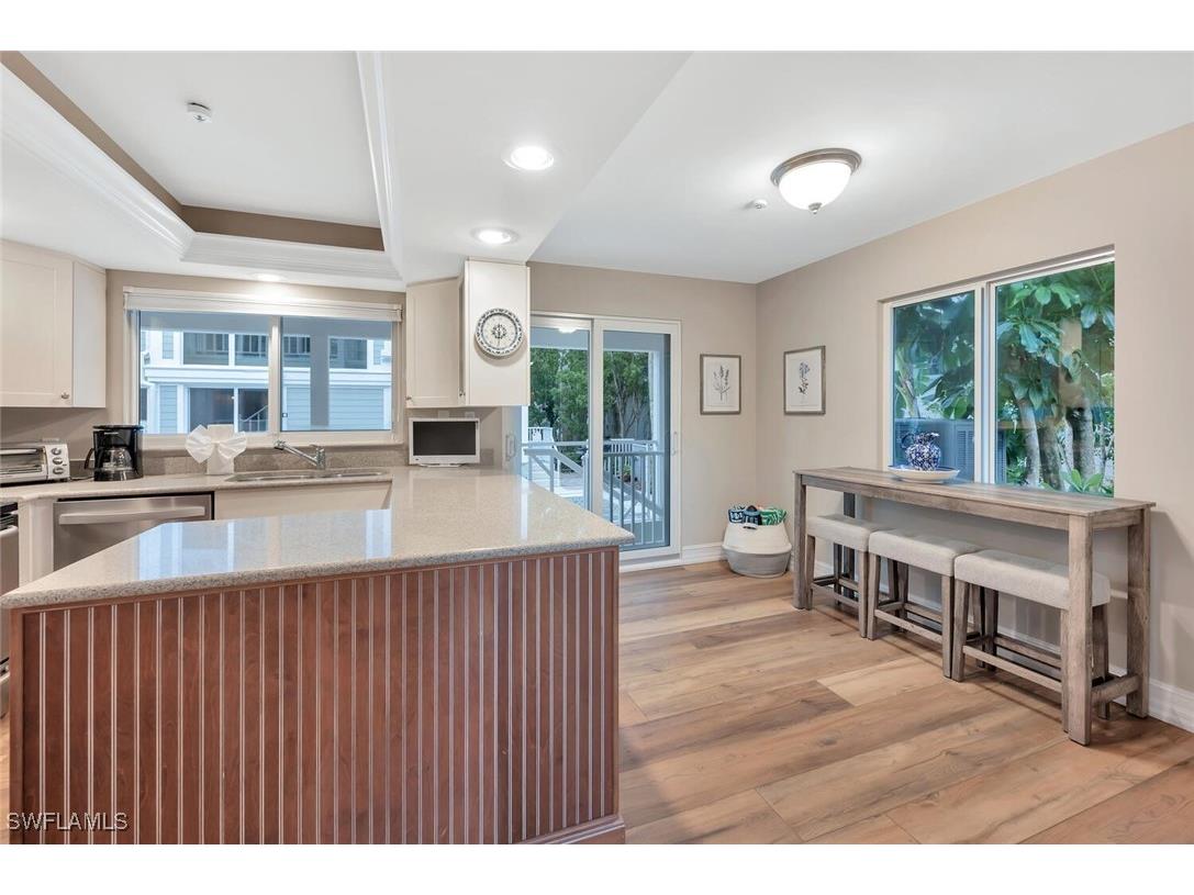 180 6th Avenue S #3 Naples FL 34102 225070069 image11