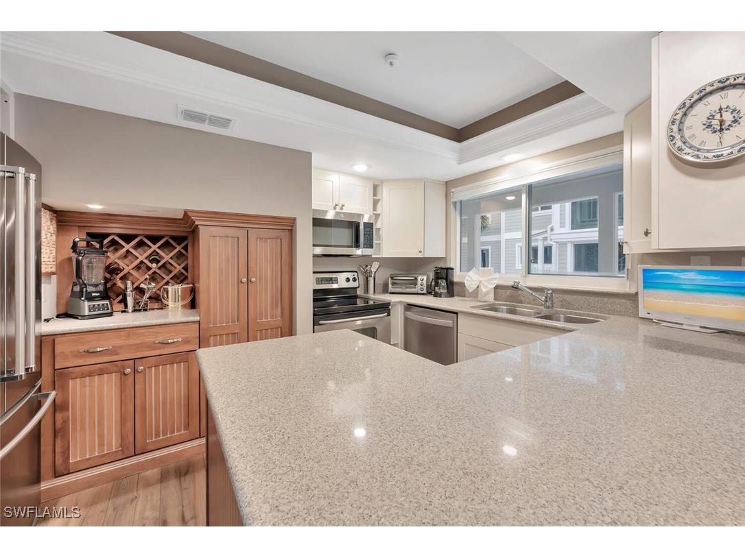 180 6th Avenue S #3 Naples FL 34102 225070069 image12