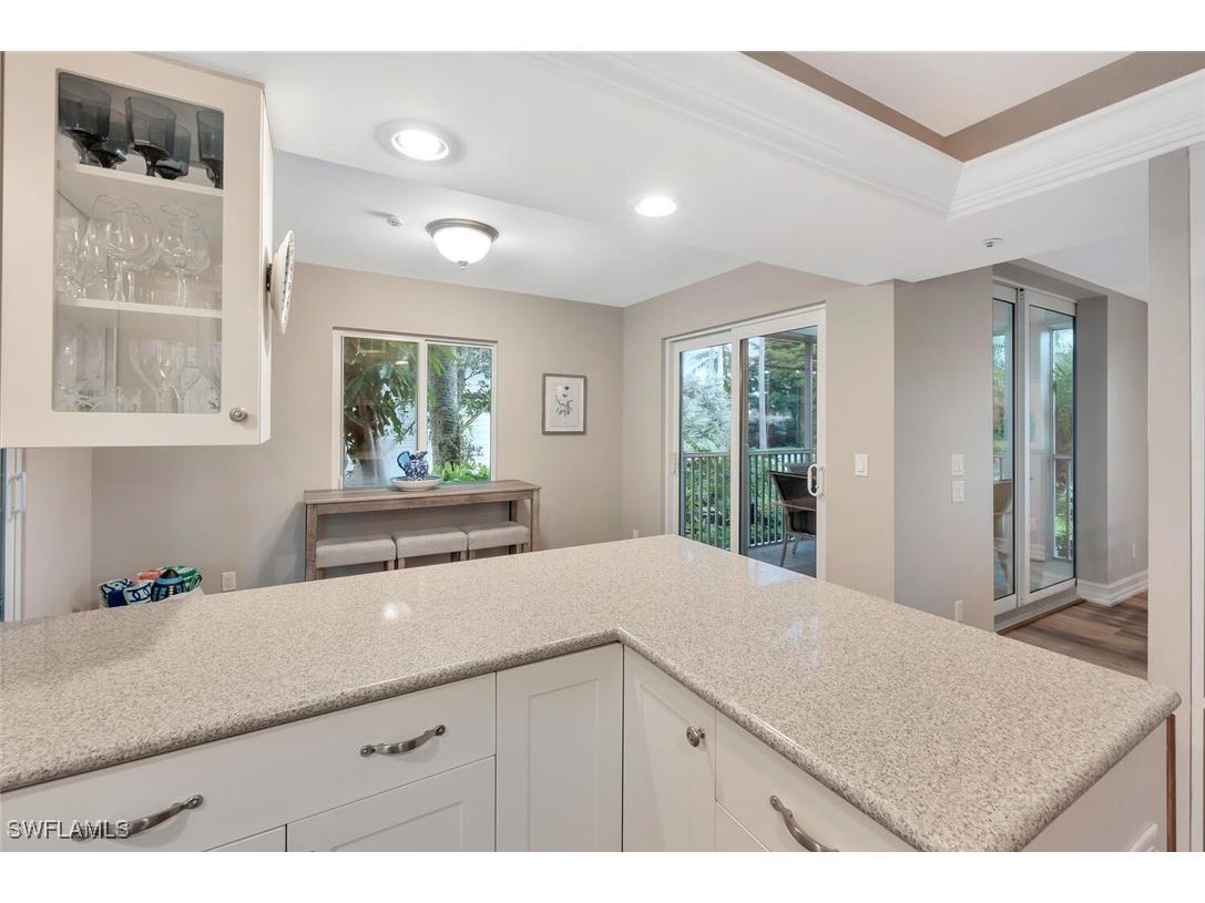 180 6th Avenue S #3 Naples FL 34102 225070069 image14