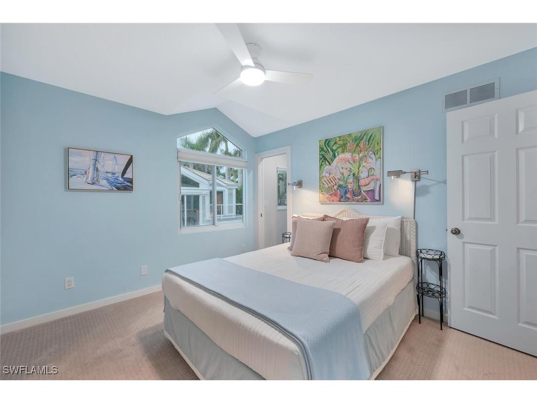 180 6th Avenue S #3 Naples FL 34102 225070069 image29