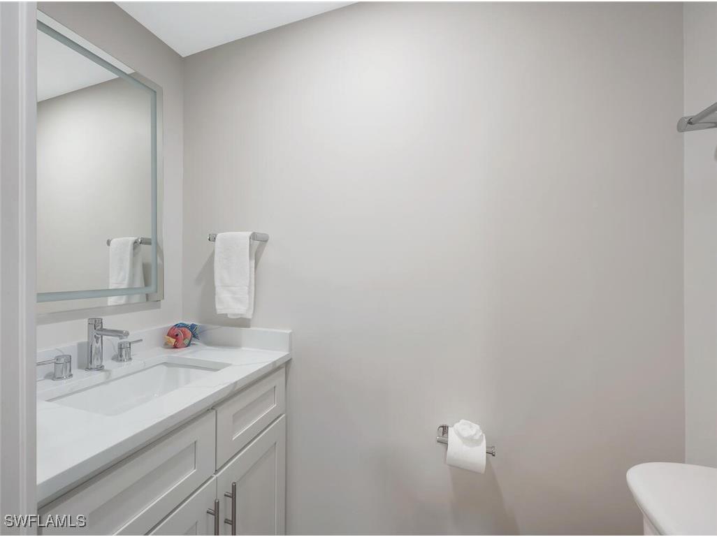 180 6th Avenue S #3 Naples FL 34102 225070069 image32