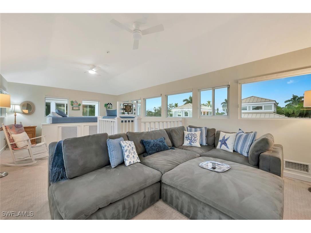 180 6th Avenue S #3 Naples FL 34102 225070069 image33