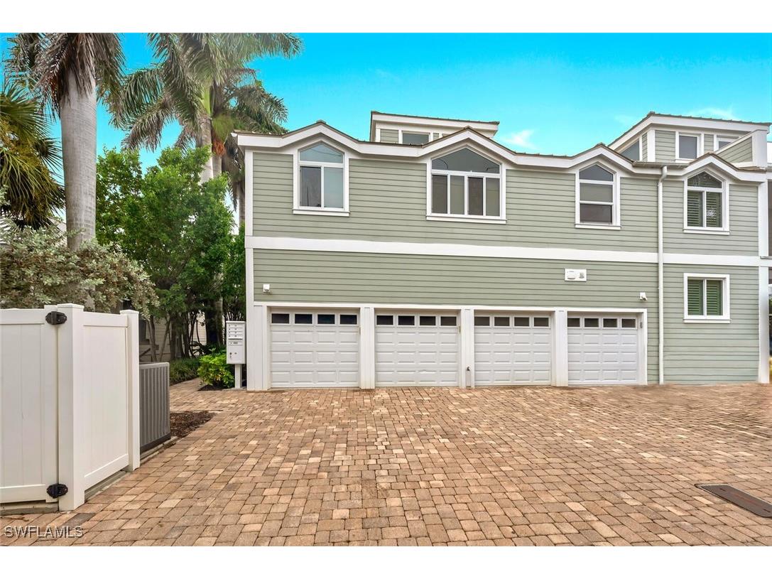 180 6th Avenue S #3 Naples FL 34102 225070069 image42