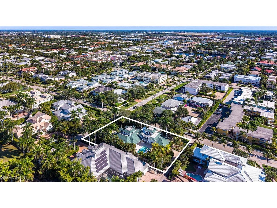 180 7th Avenue S Naples FL 34102 225072766 image20