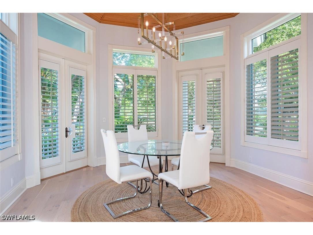 180 7th Avenue S Naples FL 34102 226019201 image10