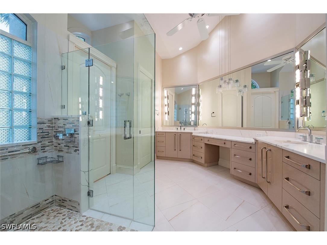180 7th Avenue S Naples FL 34102 226019201 image12
