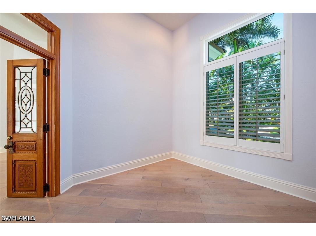 180 7th Avenue S Naples FL 34102 226019201 image14