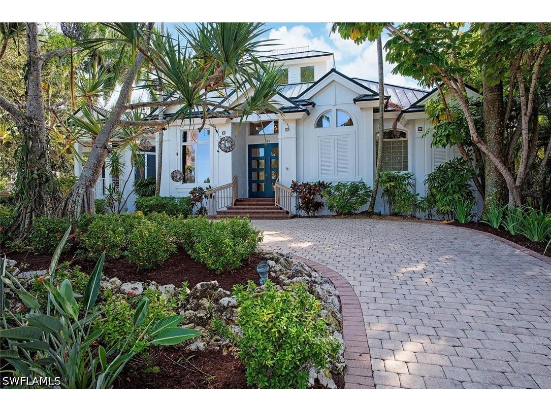 180 7th Avenue S Naples FL 34102 226019201 image2