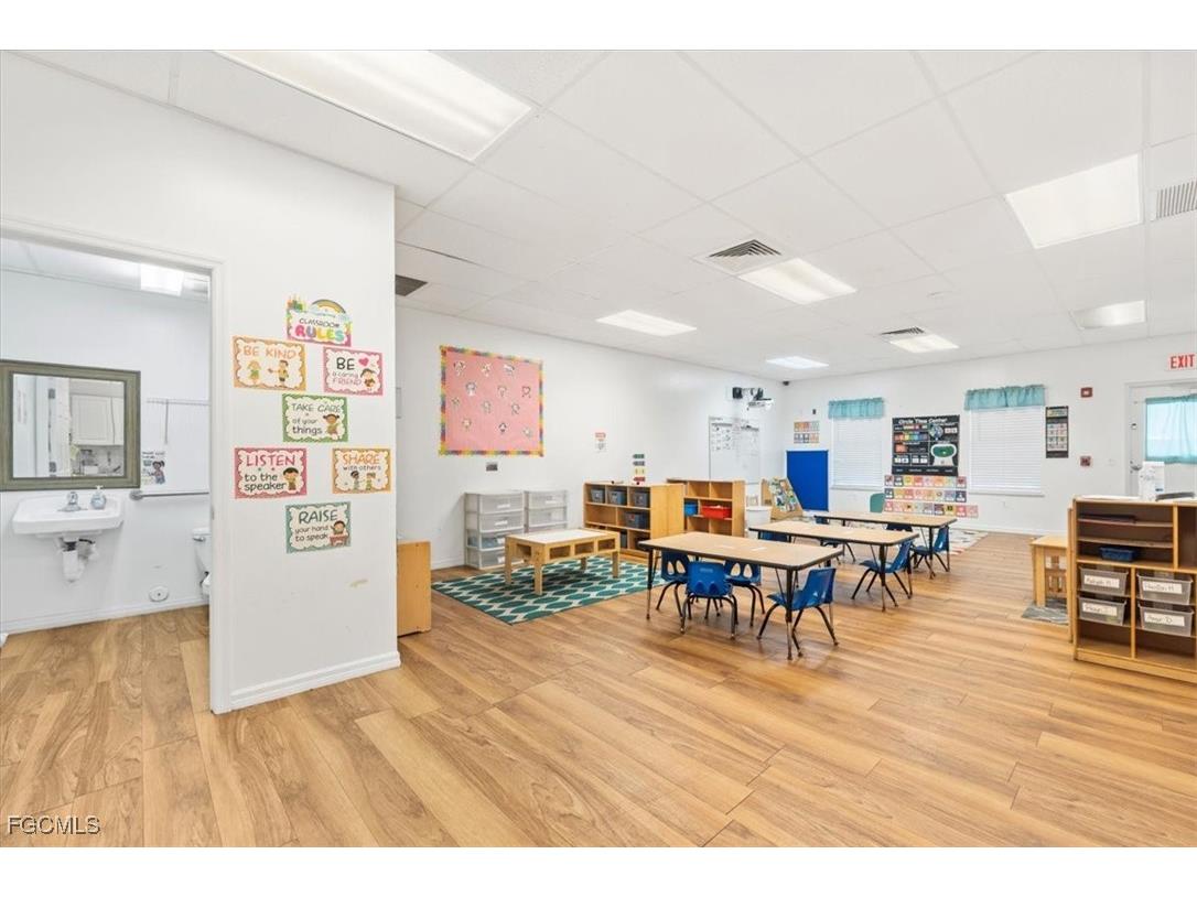 180 Basilan Clewiston FL 33440 2025013401 image15