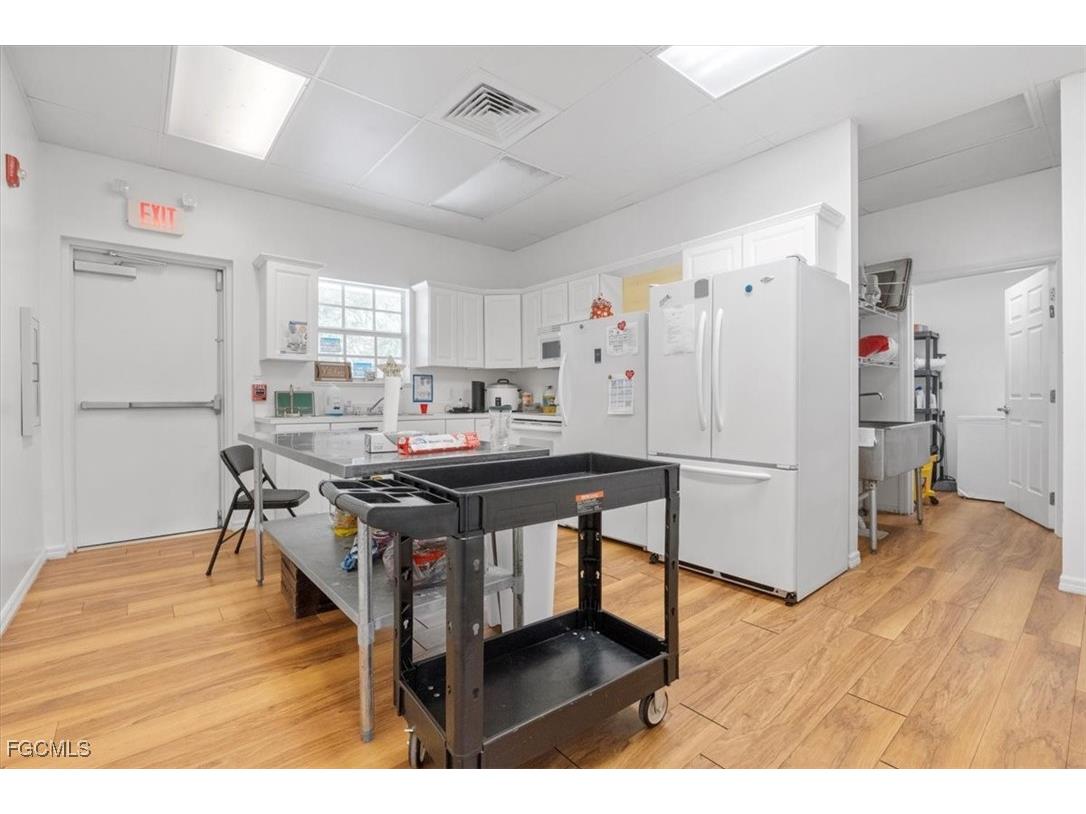 180 Basilan Clewiston FL 33440 2025013401 image17