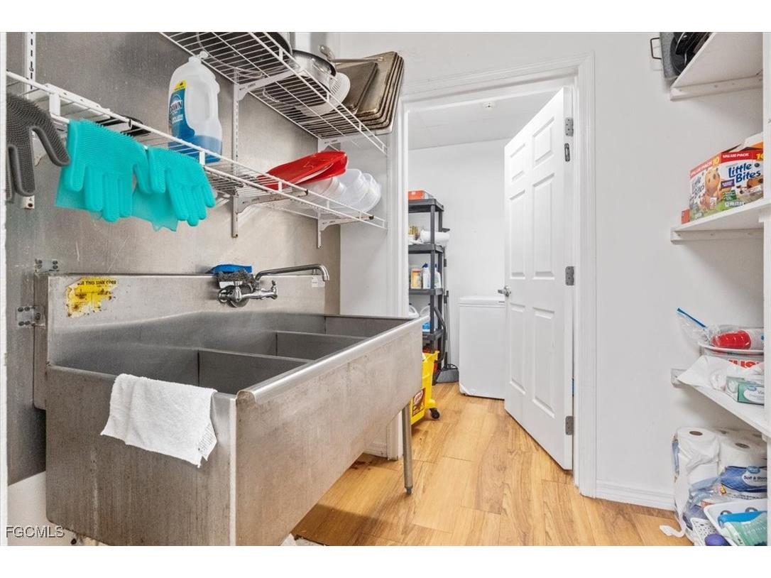 180 Basilan Clewiston FL 33440 2025013401 image19