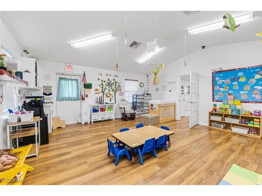 180 Basilan Clewiston FL 33440 2025013401 image35