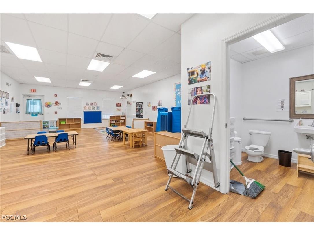 180 Basilan Clewiston FL 33440 2026008943 image27