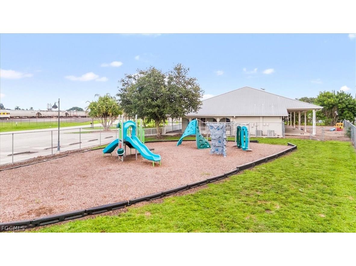 180 Basilan Clewiston FL 33440 2026008943 image31