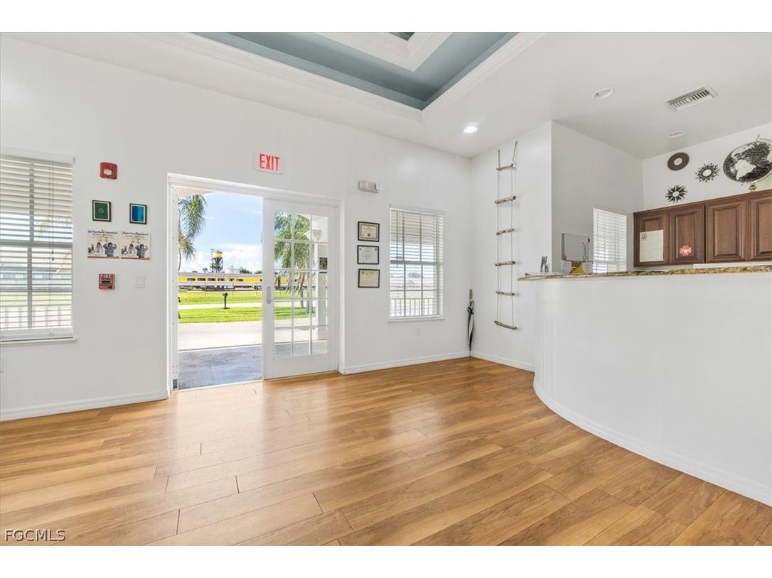 180 Basilan Clewiston FL 33440 2026008943 image8