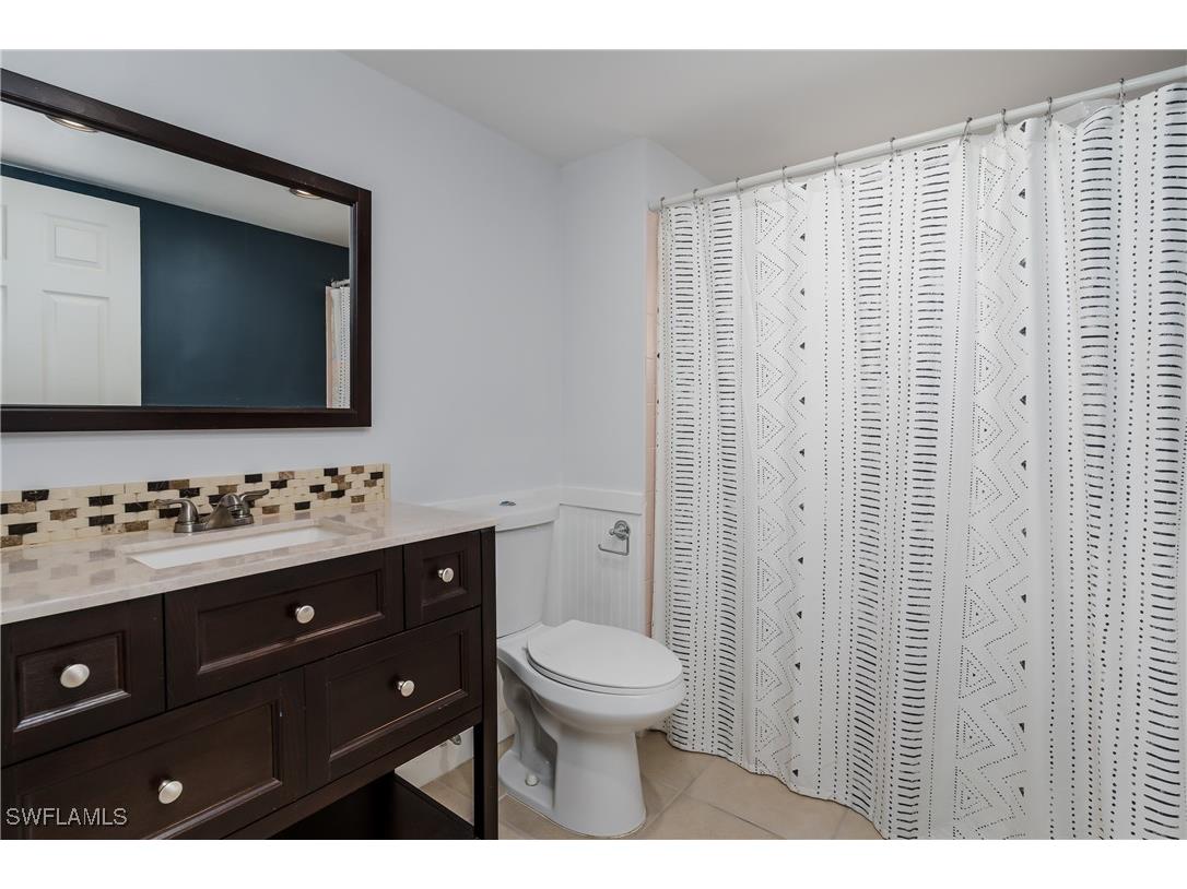 180 Cypress Way E #B212 Naples FL 34110 225069149 image20