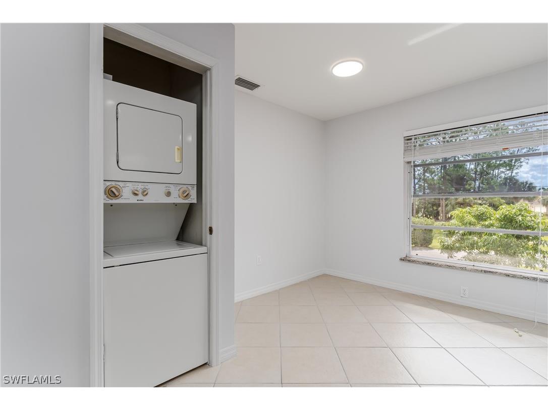 180 Cypress Way E #B212 Naples FL 34110 226006152 image10