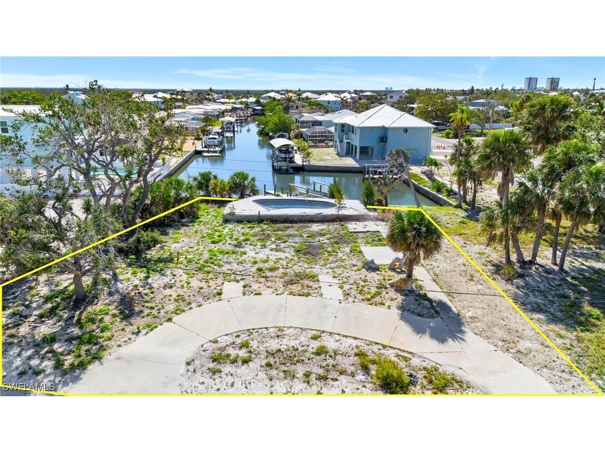 180 Donora Boulevard Fort Myers Beach FL 33931 225084759 image1