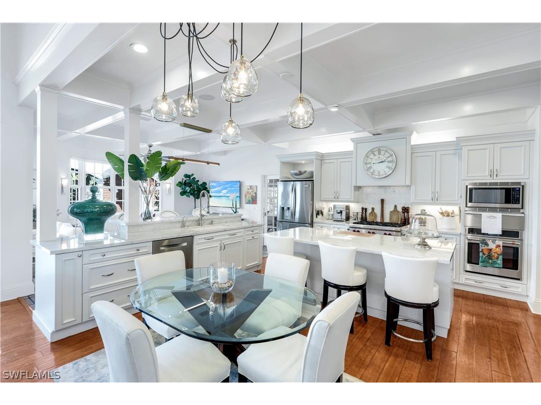 180 Edgemere Way S Naples FL 34105 226006639 image12