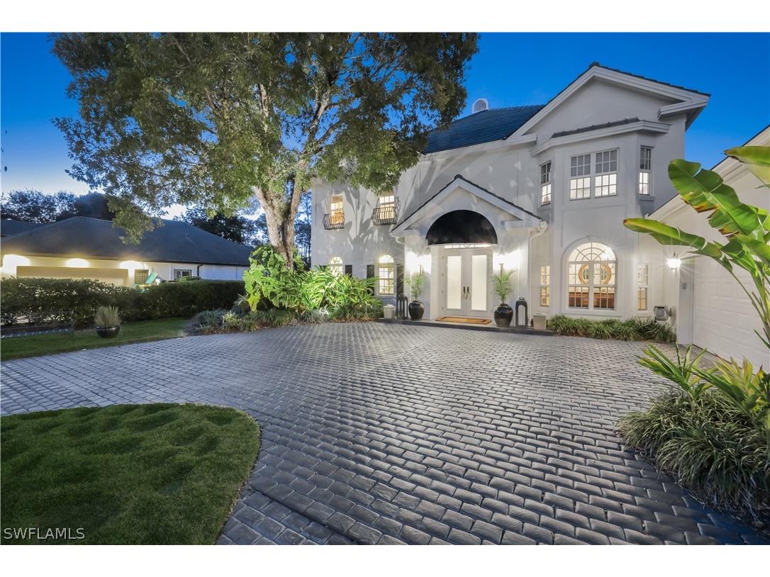 180 Edgemere Way S Naples FL 34105 226006639 image2