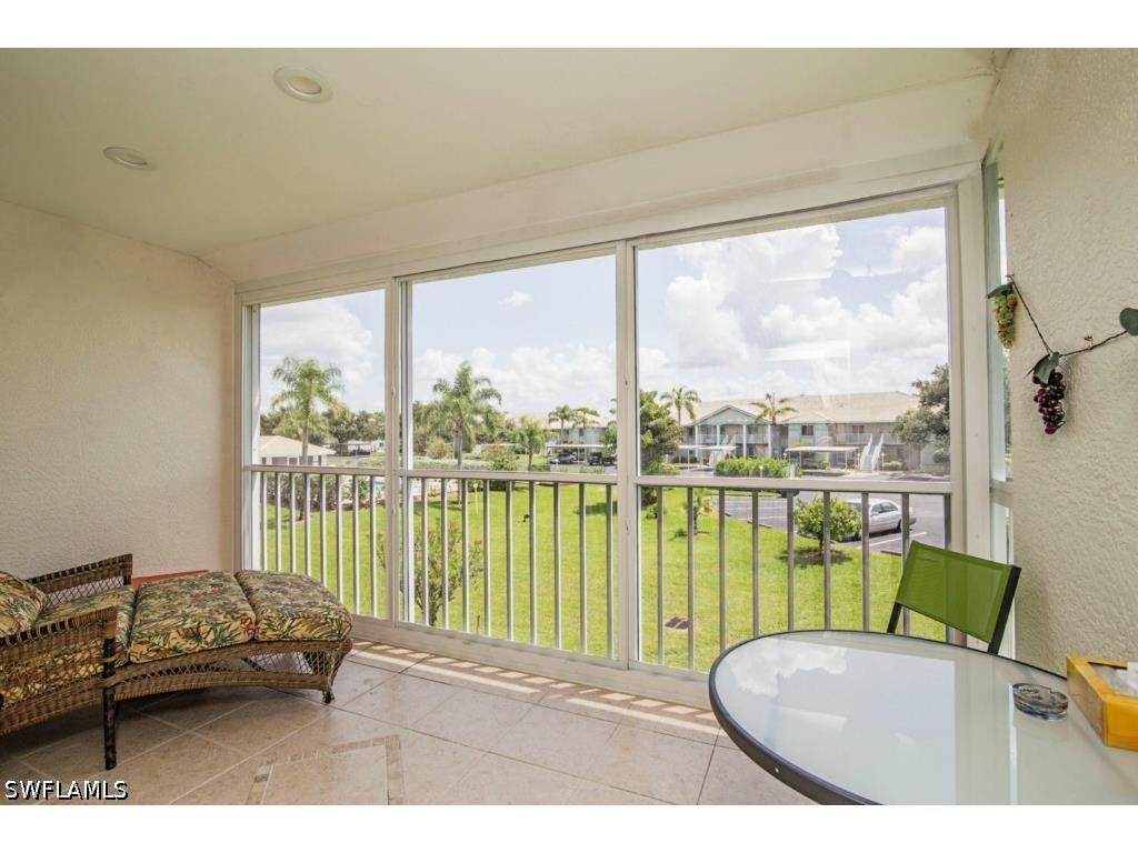 180 Furse Lakes Circle #E8 Naples FL 34104 226016637 image3