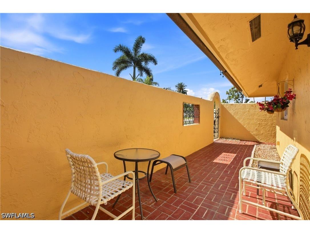 180 Harrison Road #3 Naples FL 34112 226024918 image3