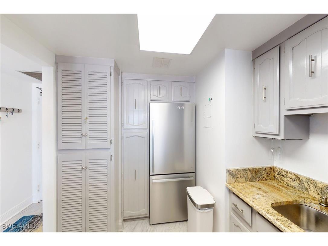 180 Seaview Court #1009 Marco Island FL 34145 225079643 image6