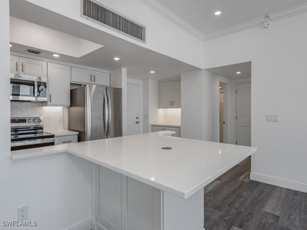 180 Seaview Court #1209 Marco Island FL 34145 225079496 image14